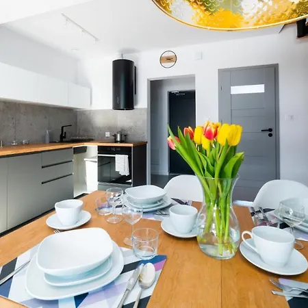 شقة Sikorskiego, Sun & Snow *